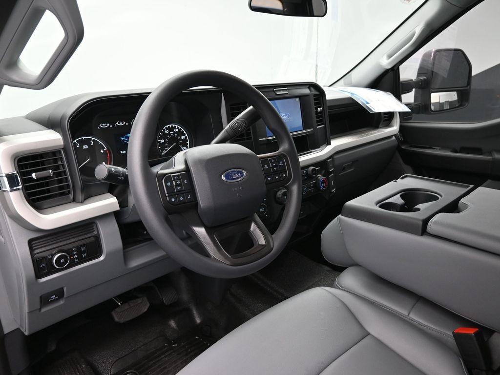 new 2025 Ford F-250 car, priced at $59,047
