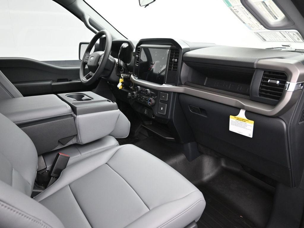 new 2025 Ford F-150 car, priced at $45,820