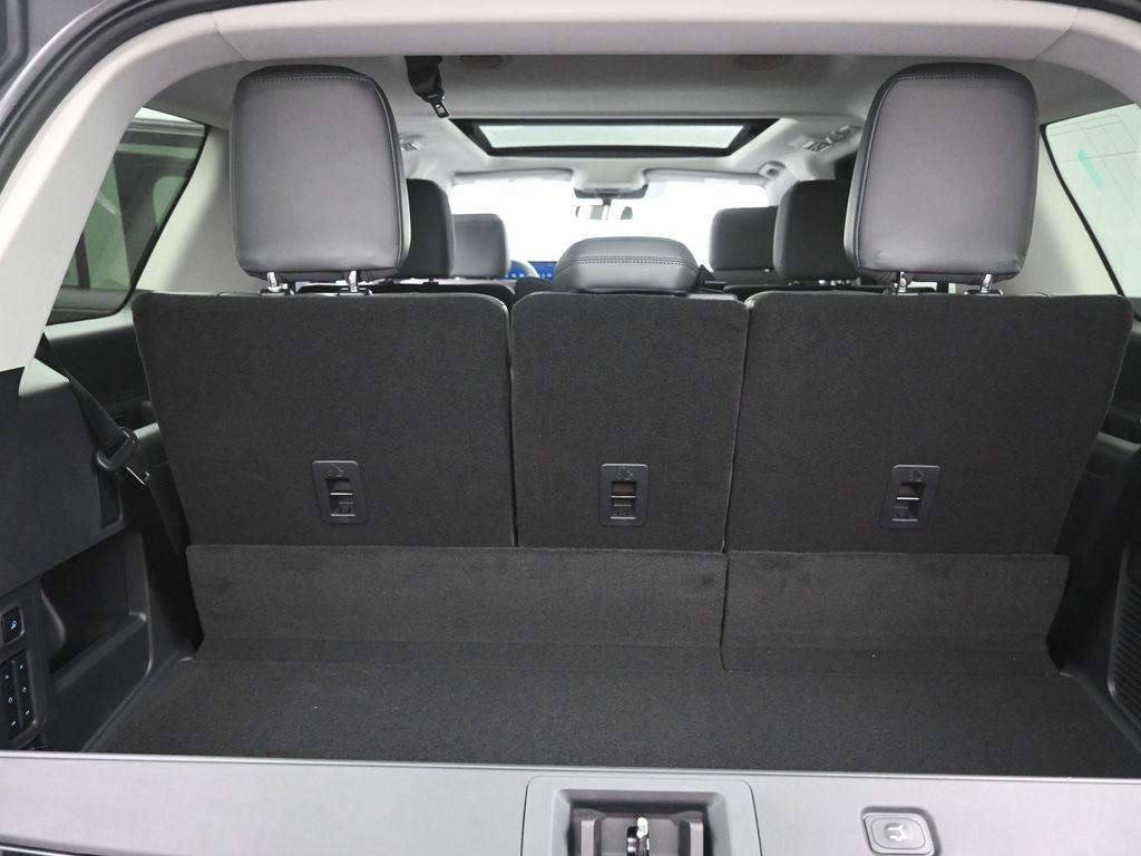 new 2025 Ford Expedition car, priced at $66,076
