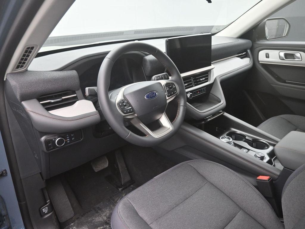 new 2025 Ford Explorer car, priced at $36,471