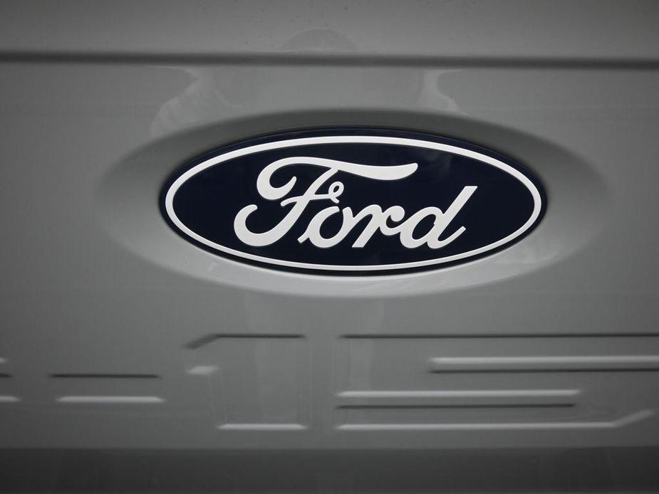 new 2024 Ford F-150 car, priced at $37,700