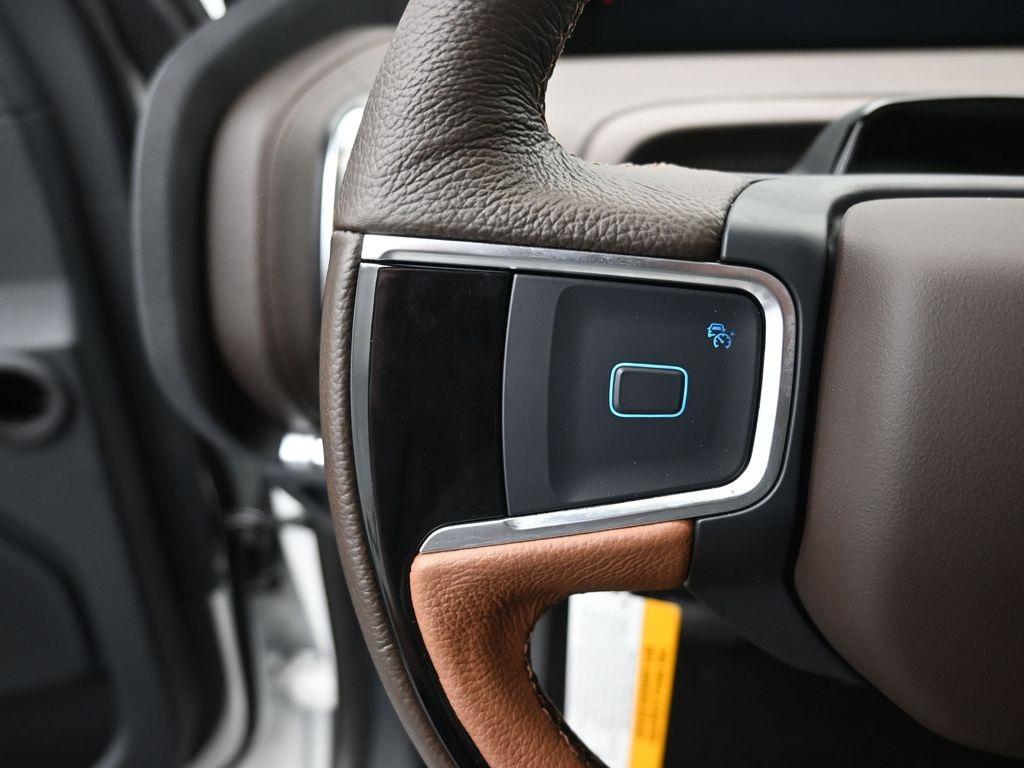 new 2025 Ford Expedition car, priced at $86,645