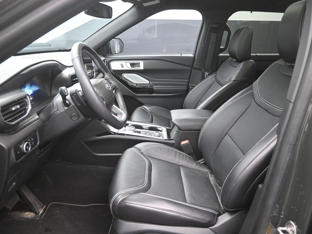 used 2023 Ford Explorer car, priced at $44,392