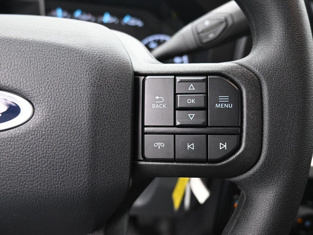 new 2025 Ford F-250 car, priced at $65,670