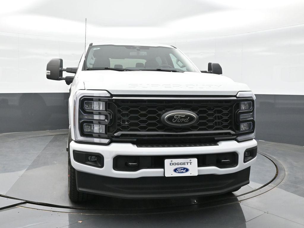new 2025 Ford F-350 car, priced at $69,319