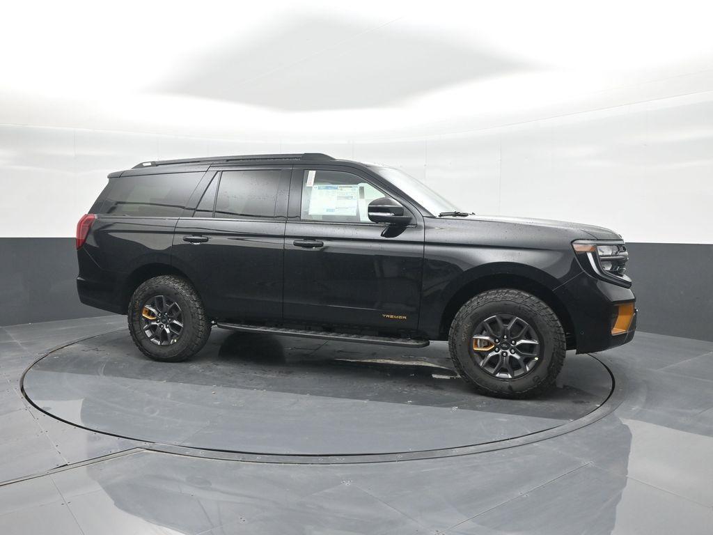 new 2025 Ford Expedition car, priced at $78,363