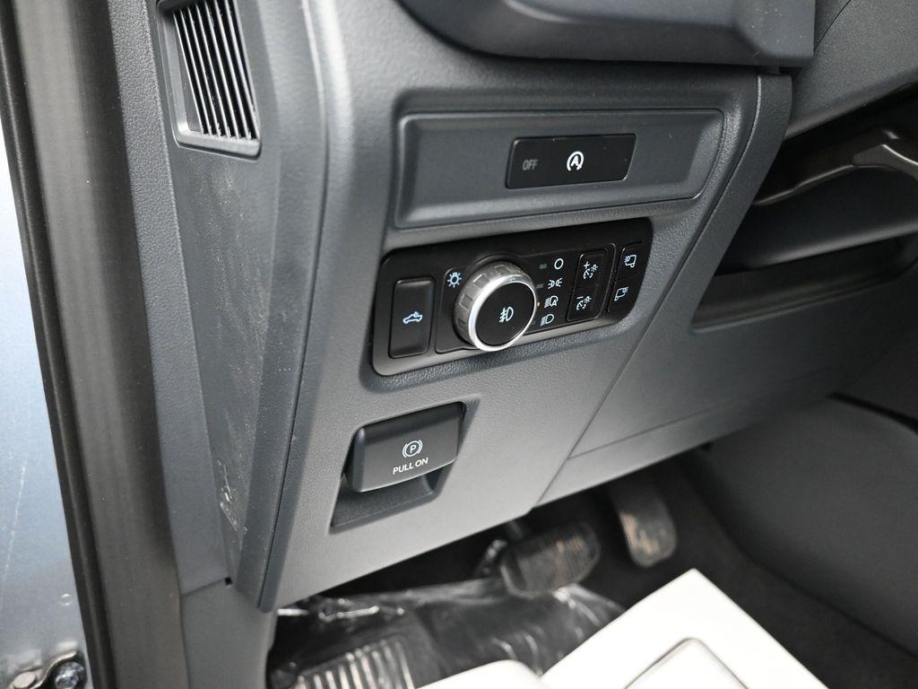 new 2025 Ford F-150 car, priced at $61,876