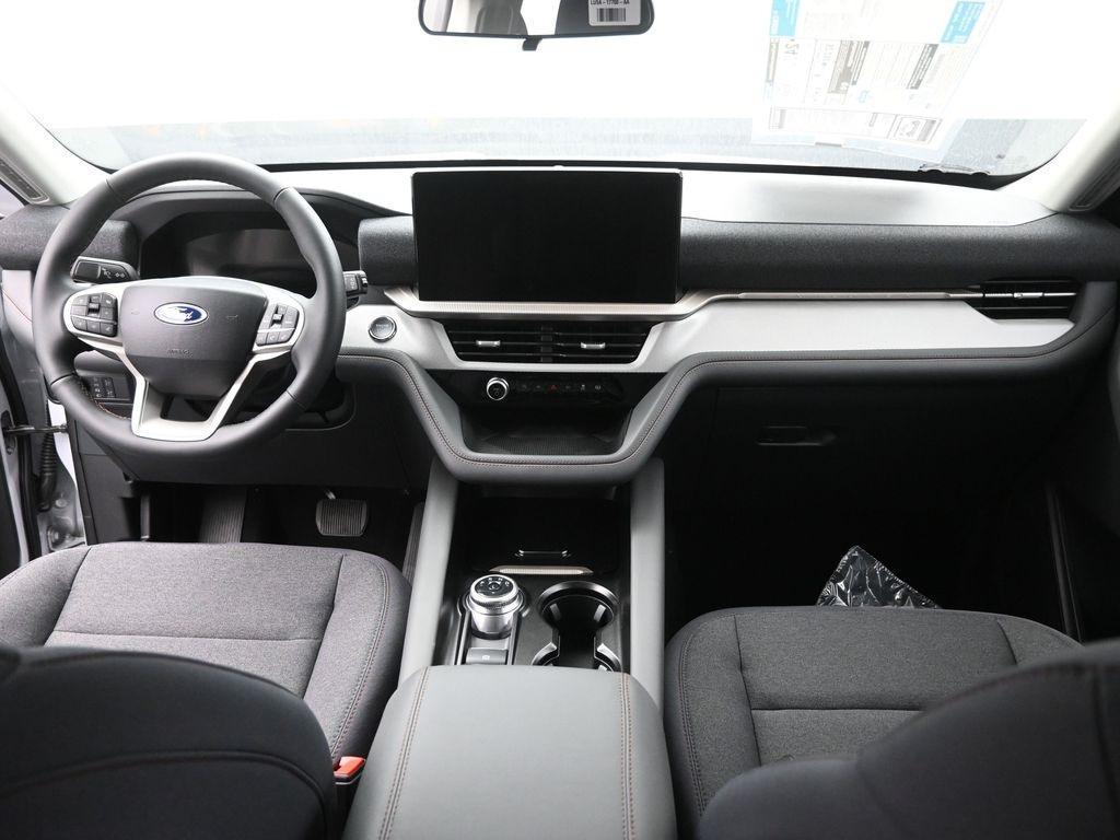 new 2025 Ford Explorer car, priced at $36,005
