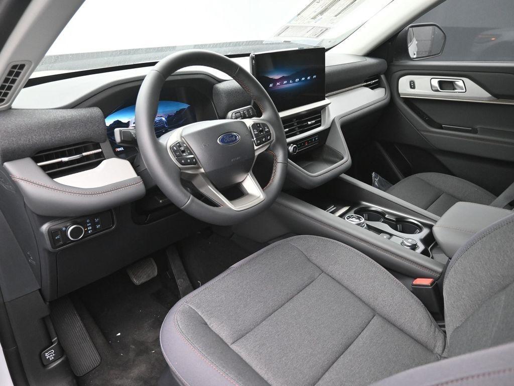new 2025 Ford Explorer car, priced at $36,005