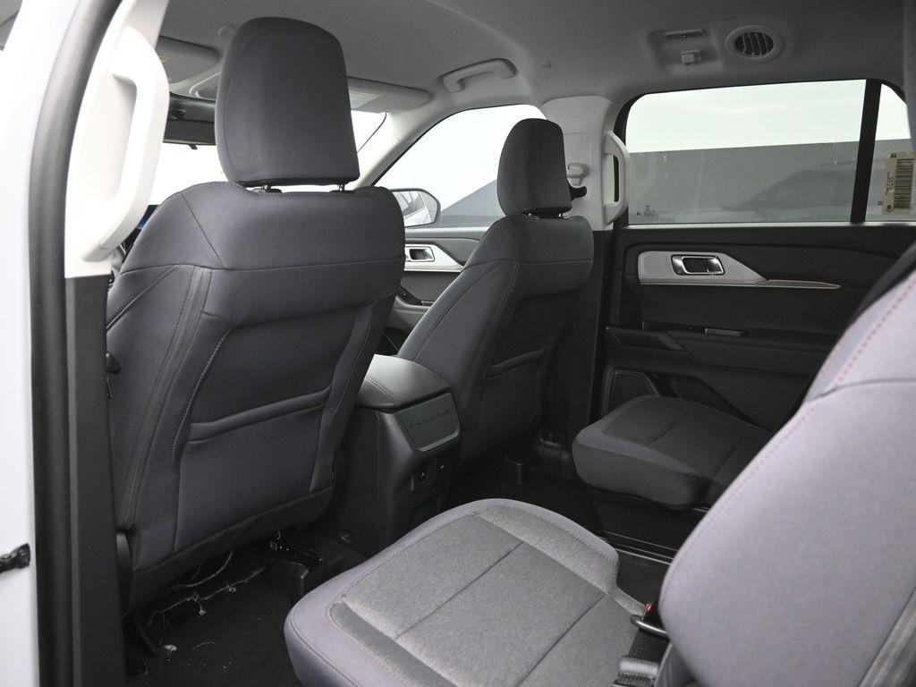 new 2025 Ford Explorer car, priced at $36,005