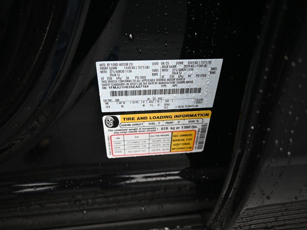 new 2025 Ford Expedition car, priced at $65,326