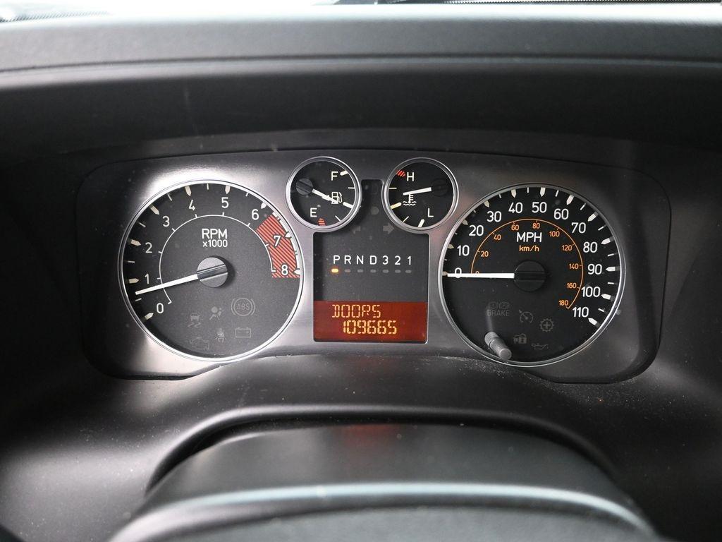used 2010 Hummer H3 car, priced at $13,891