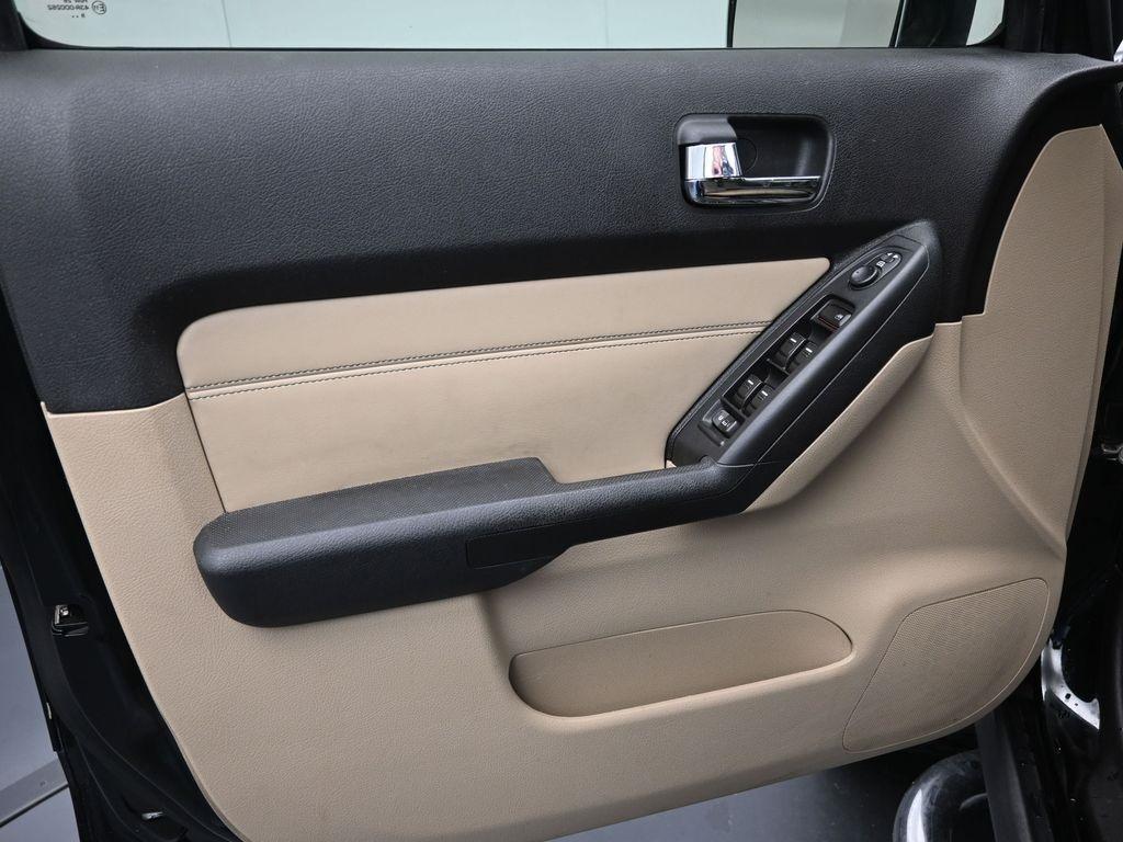 used 2010 Hummer H3 car, priced at $13,891