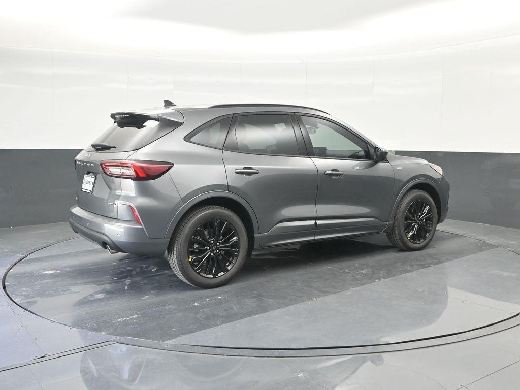 new 2025 Ford Escape car, priced at $30,922