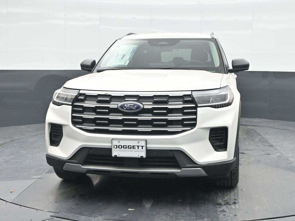 new 2025 Ford Explorer car, priced at $37,208