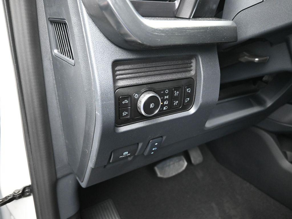 new 2025 Ford F-350 car, priced at $93,725
