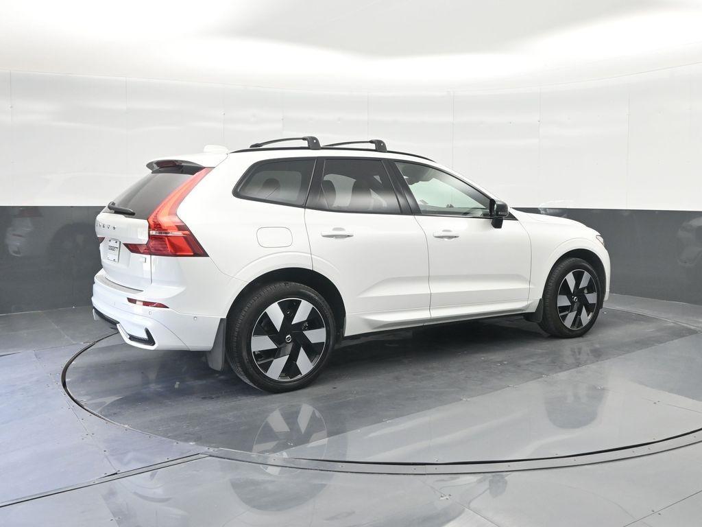 used 2024 Volvo XC60 Recharge Plug-In Hybrid car, priced at $58,991