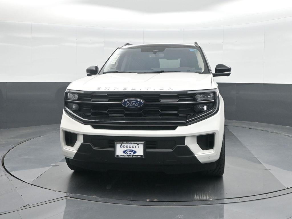 new 2025 Ford Expedition car, priced at $72,960