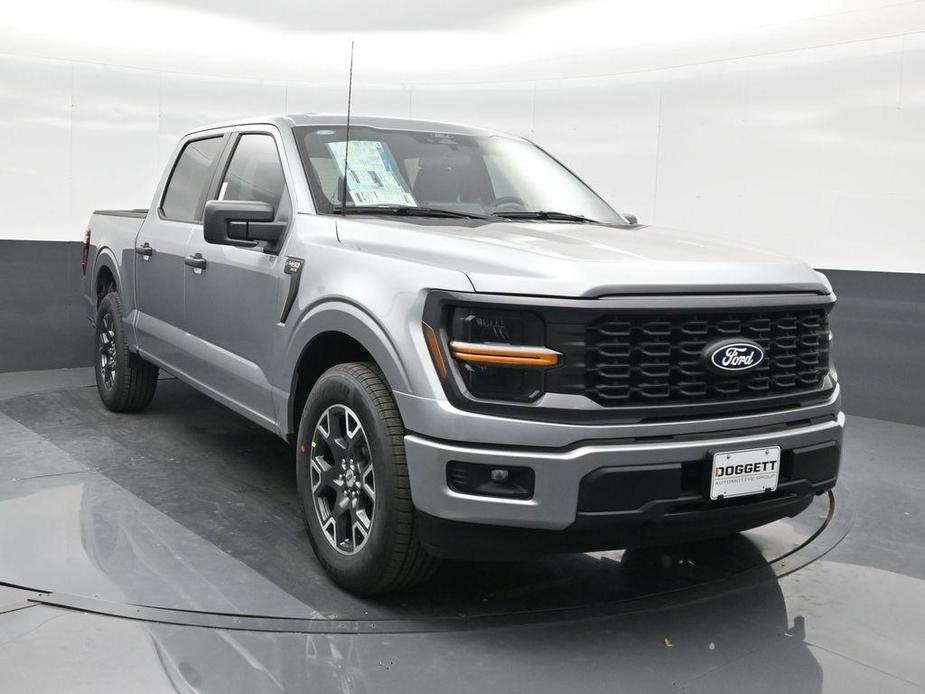 new 2024 Ford F-150 car, priced at $38,020