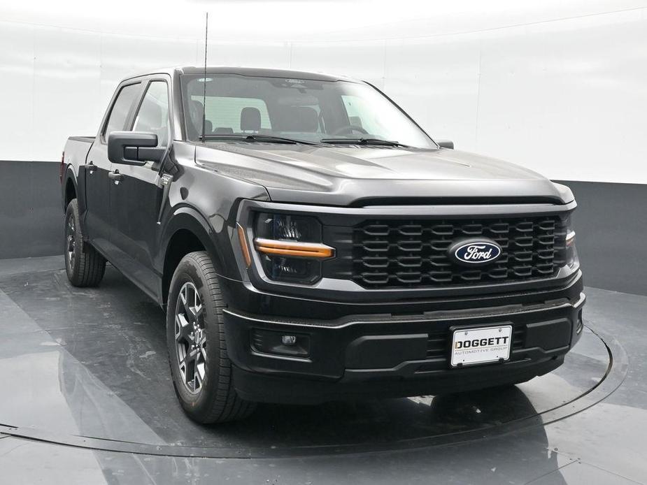 new 2024 Ford F-150 car, priced at $39,532