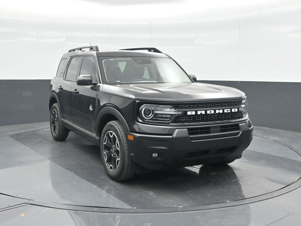 new 2025 Ford Bronco Sport car, priced at $31,323