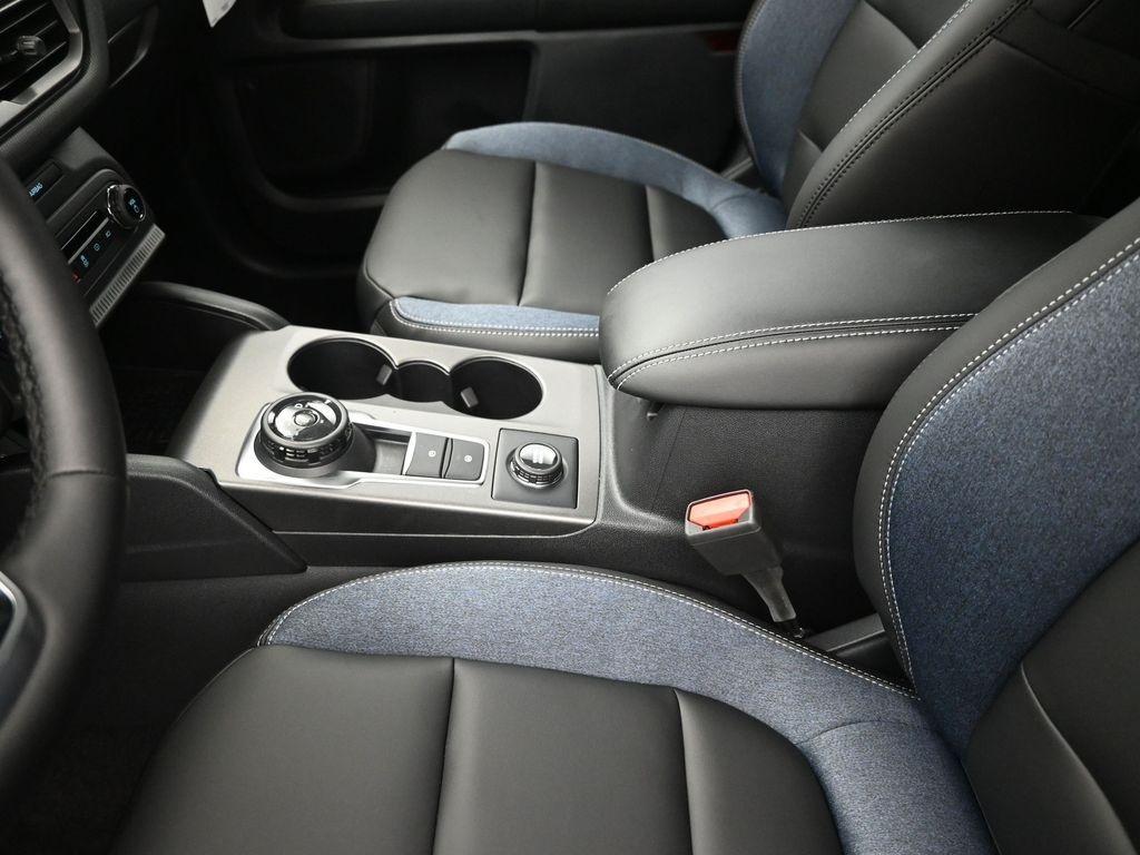 new 2025 Ford Bronco Sport car, priced at $31,323