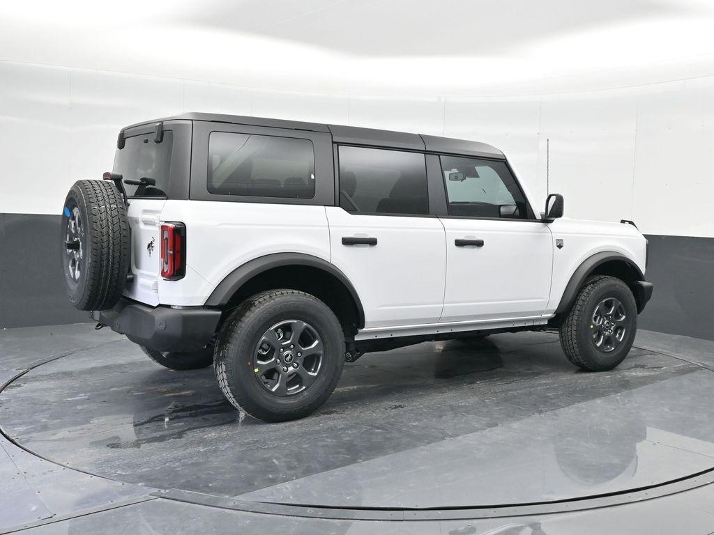 new 2024 Ford Bronco car, priced at $44,632