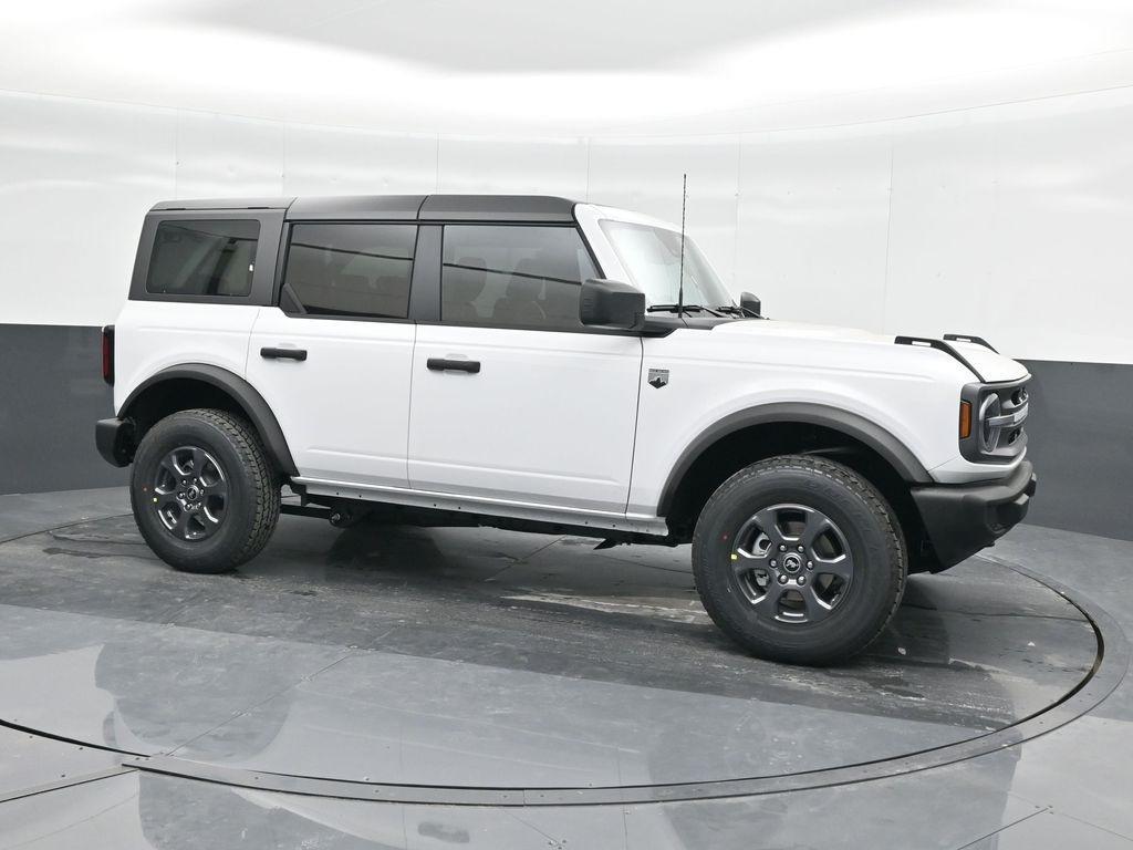 new 2024 Ford Bronco car, priced at $44,632