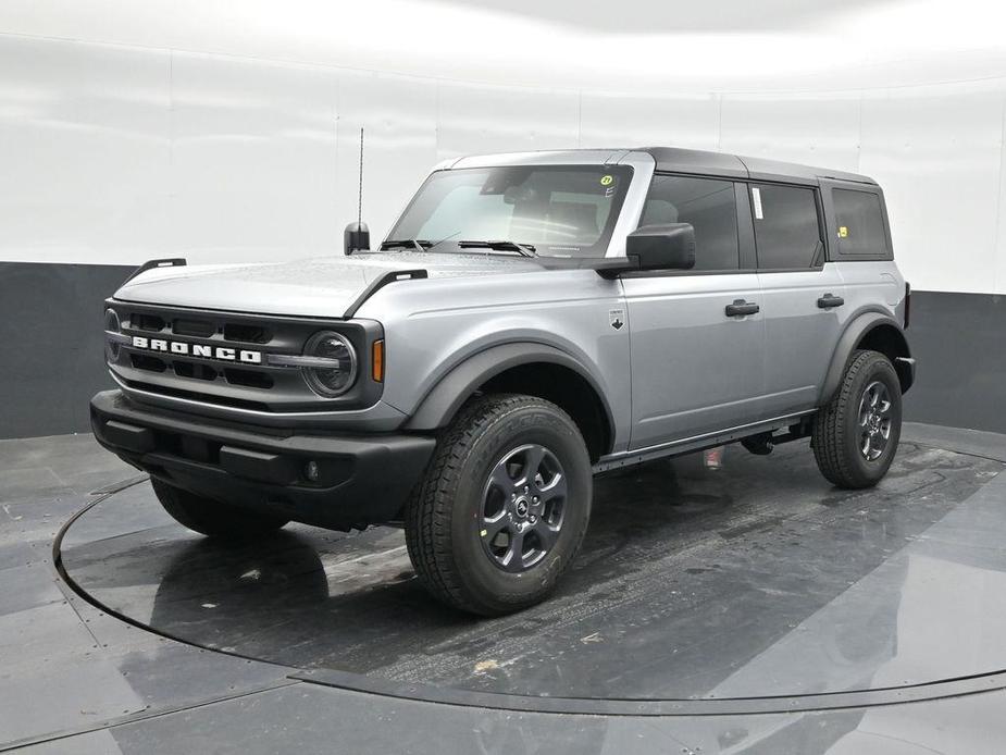 new 2024 Ford Bronco car, priced at $43,632