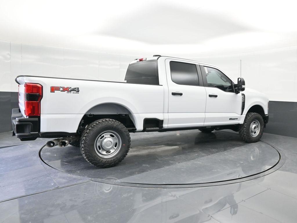 new 2025 Ford F-250 car, priced at $69,290