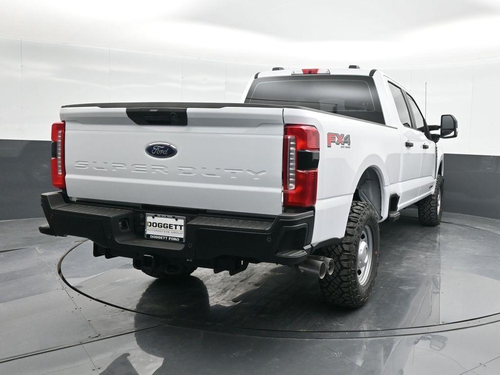 new 2025 Ford F-250 car, priced at $69,290