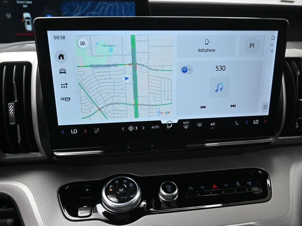 new 2025 Ford Expedition car, priced at $65,326