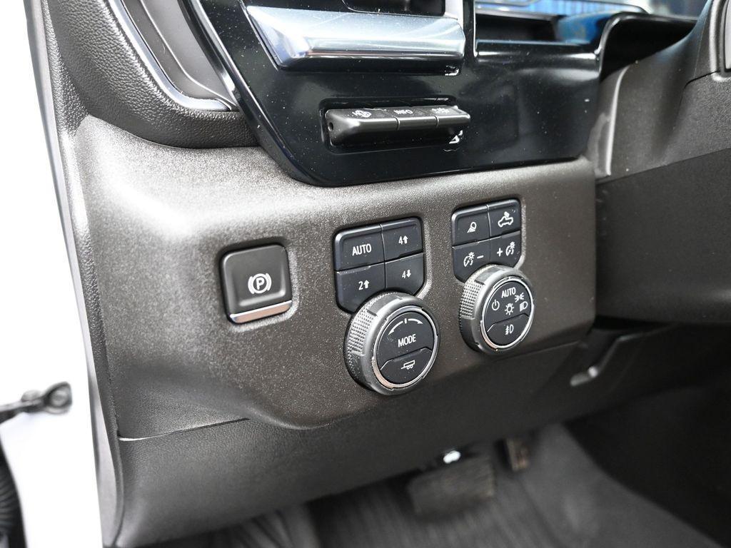 used 2024 Chevrolet Silverado 2500 car, priced at $70,994