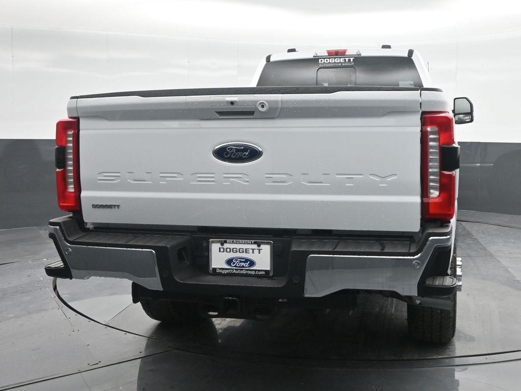 new 2024 Ford F-250 car, priced at $84,216