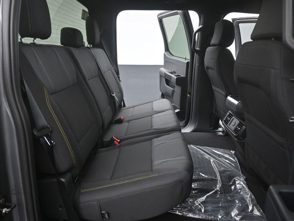 new 2025 Ford F-150 car, priced at $44,315