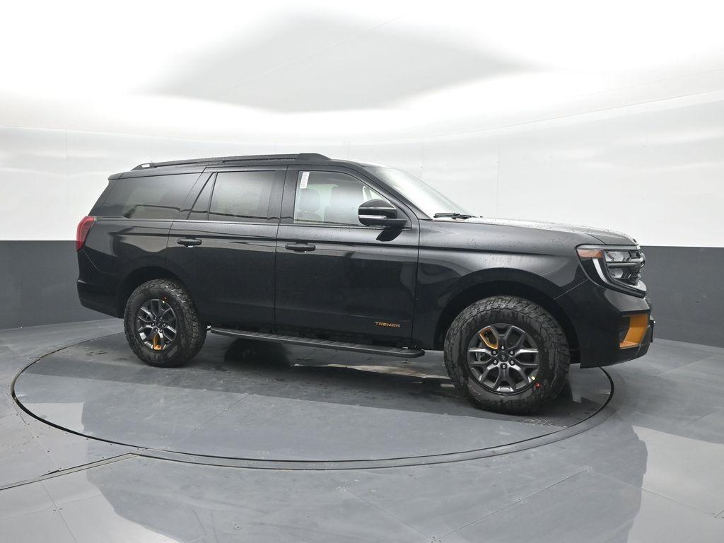 new 2025 Ford Expedition car, priced at $79,444