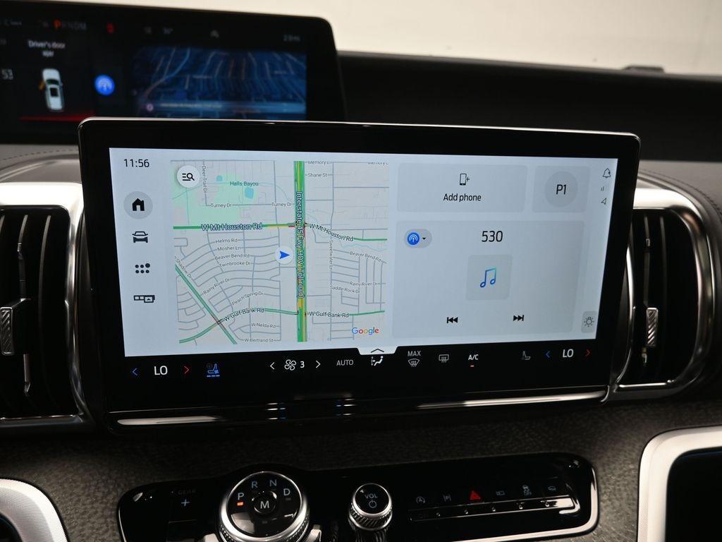 new 2025 Ford Expedition car, priced at $79,444