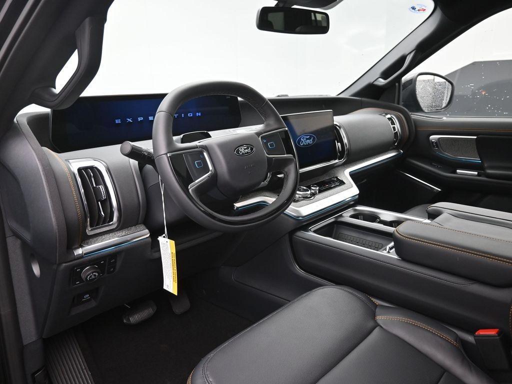 new 2025 Ford Expedition car, priced at $79,444