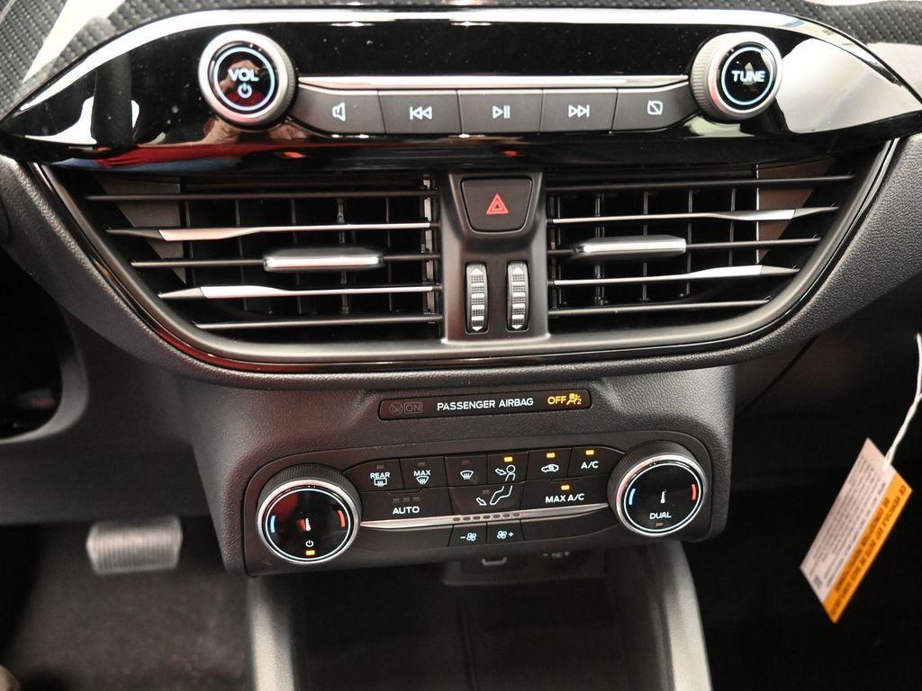 new 2025 Ford Escape car, priced at $31,428