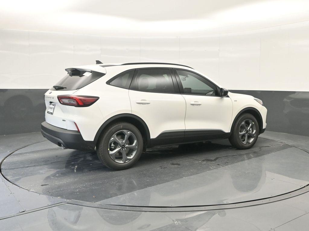new 2025 Ford Escape car, priced at $31,428