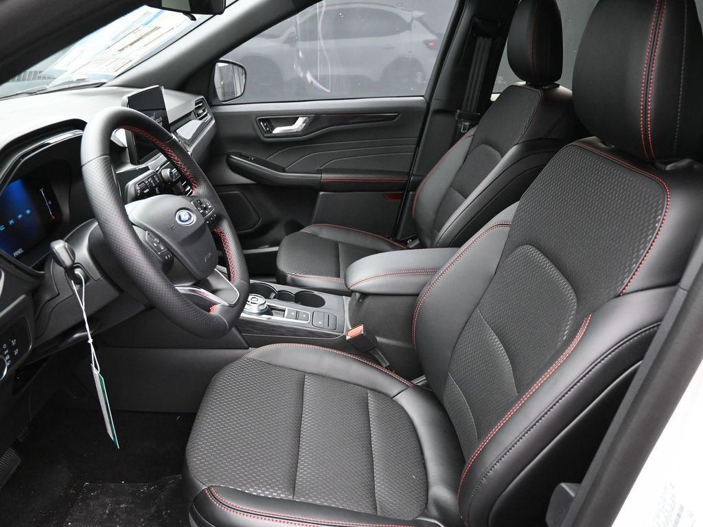 new 2025 Ford Escape car, priced at $31,428