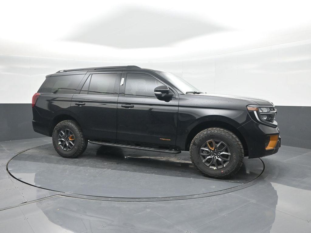 new 2025 Ford Expedition car, priced at $78,363