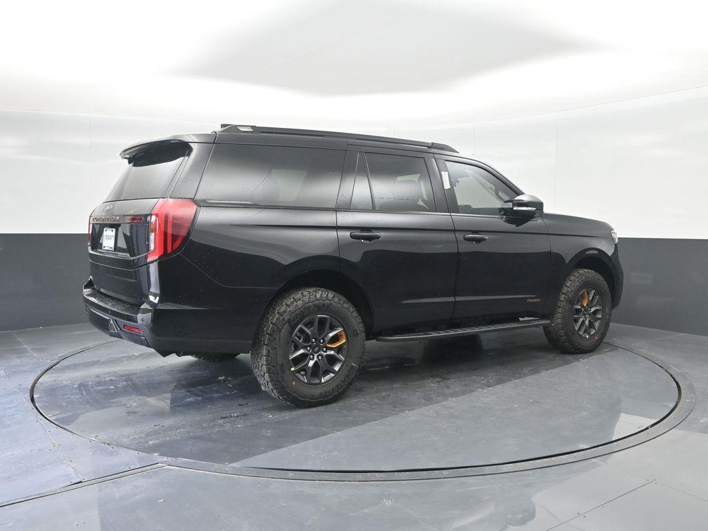 new 2025 Ford Expedition car, priced at $78,363