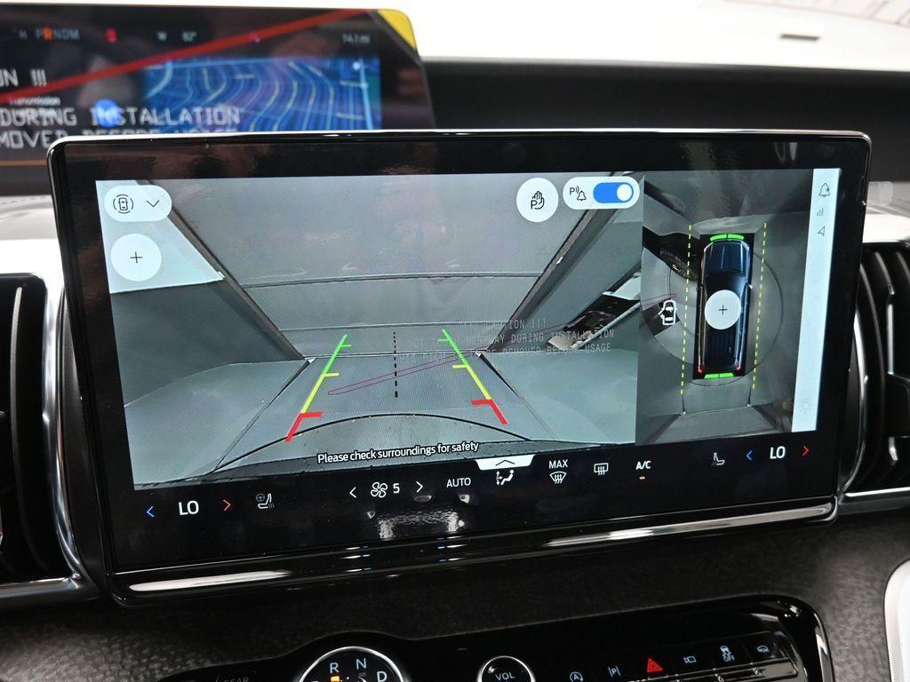 new 2025 Ford Expedition car, priced at $78,363