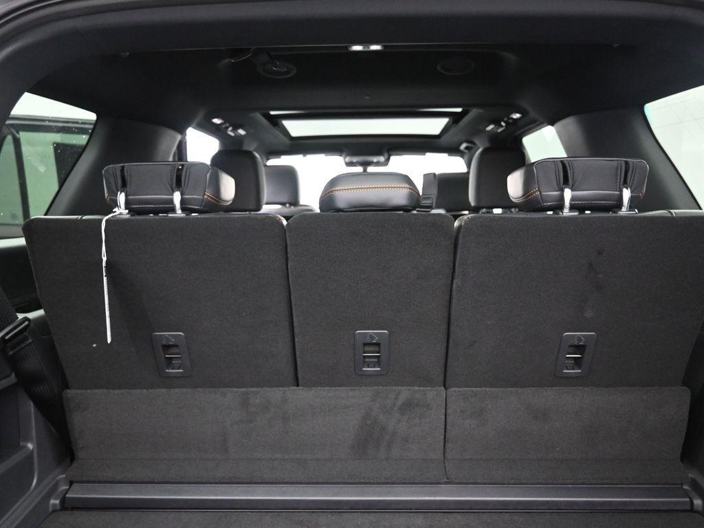 new 2025 Ford Expedition car, priced at $78,363