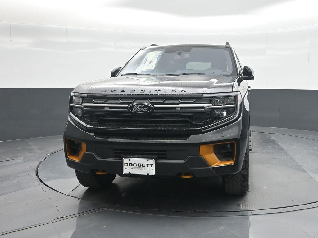 new 2025 Ford Expedition car, priced at $78,363