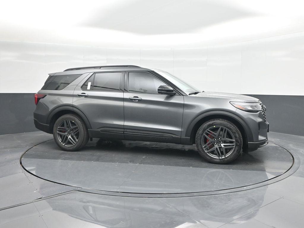 new 2025 Ford Explorer car, priced at $51,725