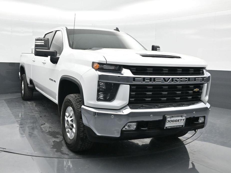 used 2022 Chevrolet Silverado 2500 car, priced at $38,345