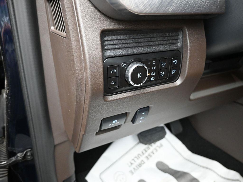 new 2025 Ford F-250 car, priced at $88,408