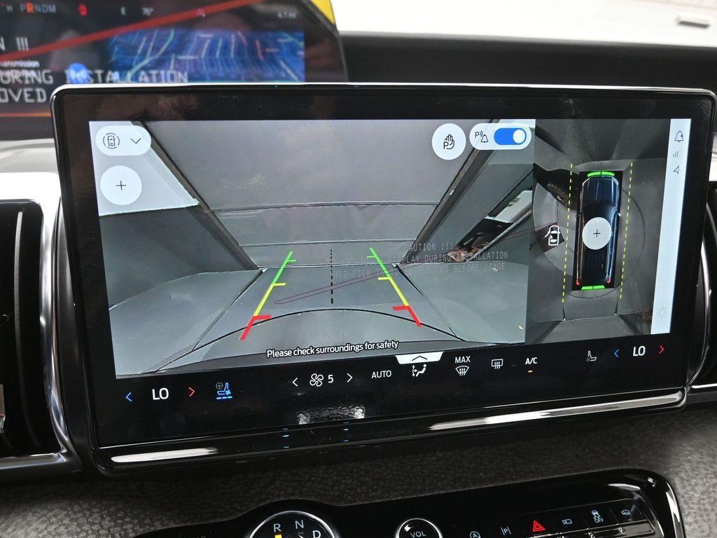 new 2025 Ford Expedition car, priced at $79,444